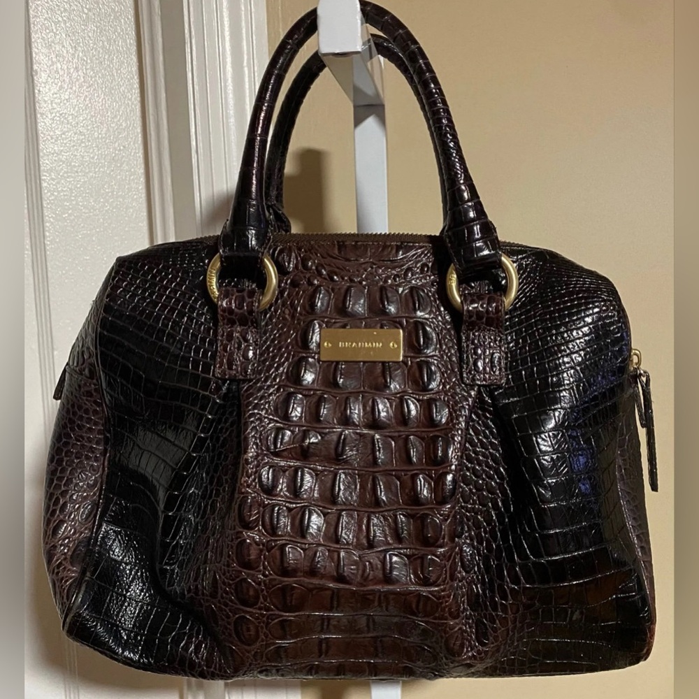 100 % Authentic Brahmin Coco Melbourne Croc Embossed Leather Bag Purse